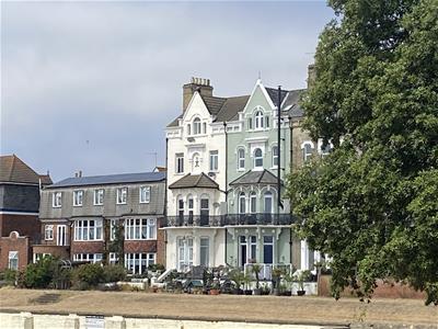 Picture 10